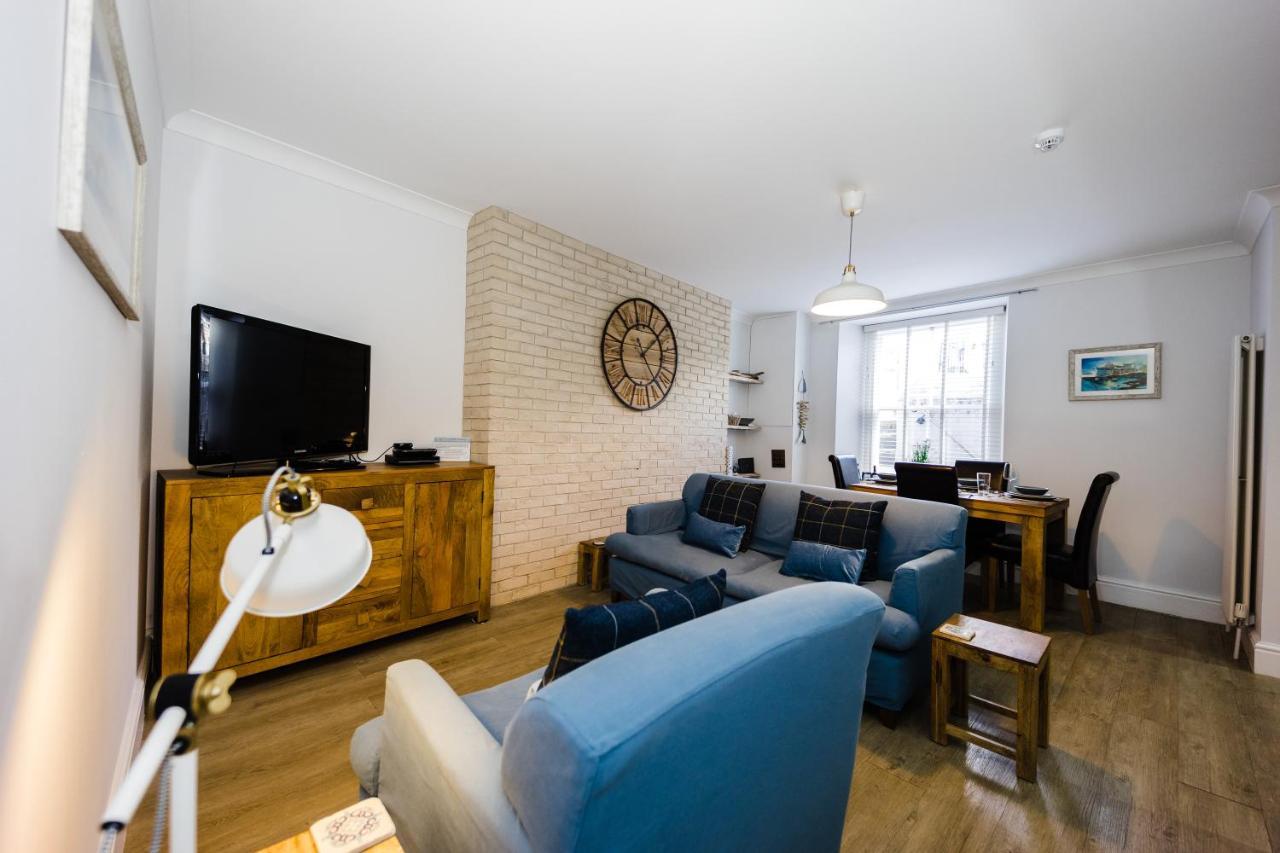 Flat 1 Flint House Tenby - 2 Bedroom - Garden - Dog Friendly Exterior foto